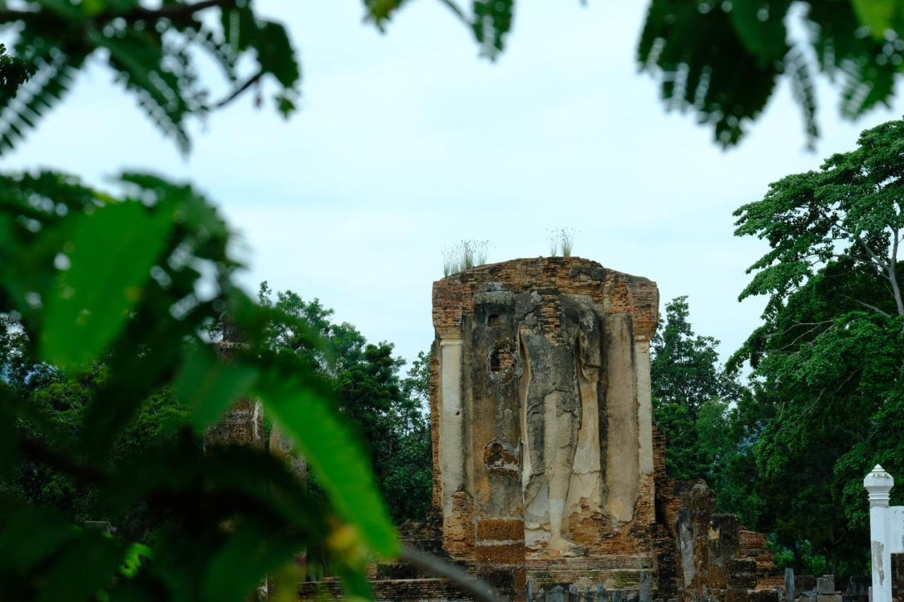 Toon Guesthouse Sukhothai Bagian luar foto