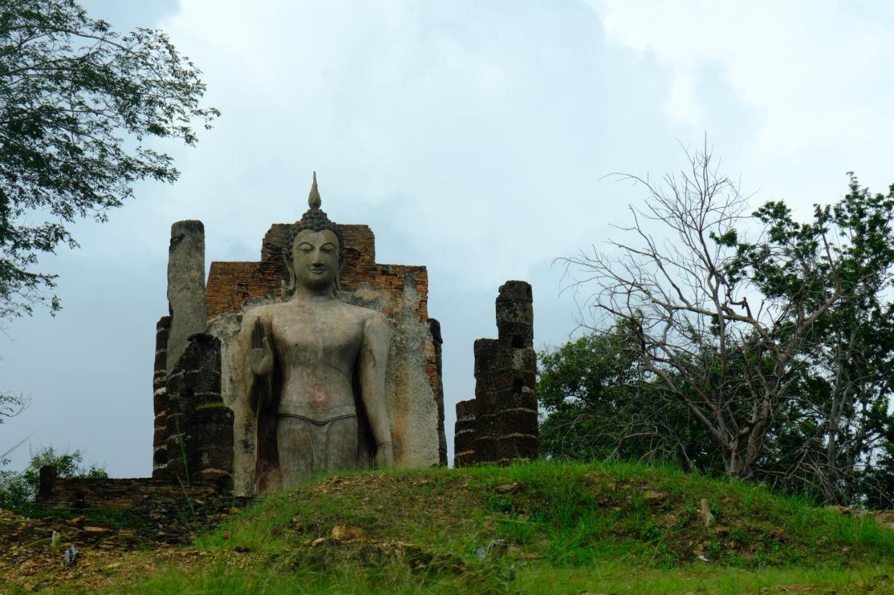 Toon Guesthouse Sukhothai Bagian luar foto