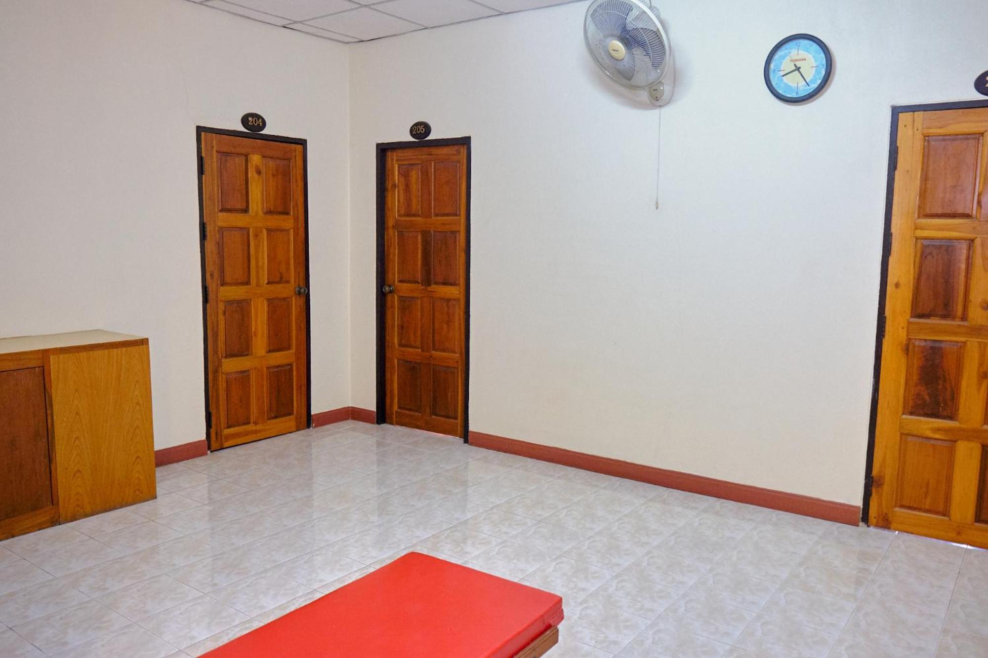 Toon Guesthouse Sukhothai Bagian luar foto